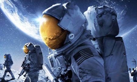 Poster zu For All Mankind: Astronauten laufen auf der Mondoberfläche